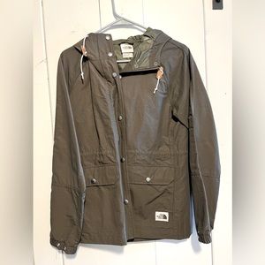 North face women’s rain jacket/ wind breaker